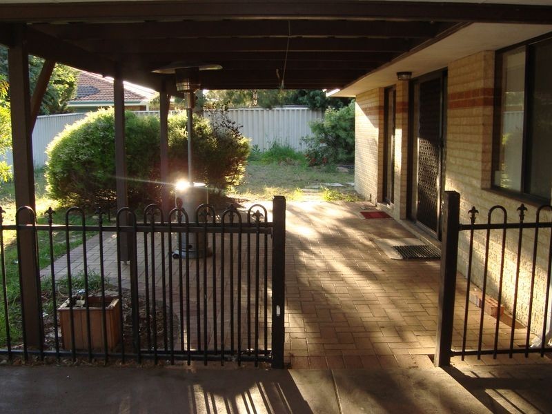 24 Nottingham Parkway, Orelia WA 6167