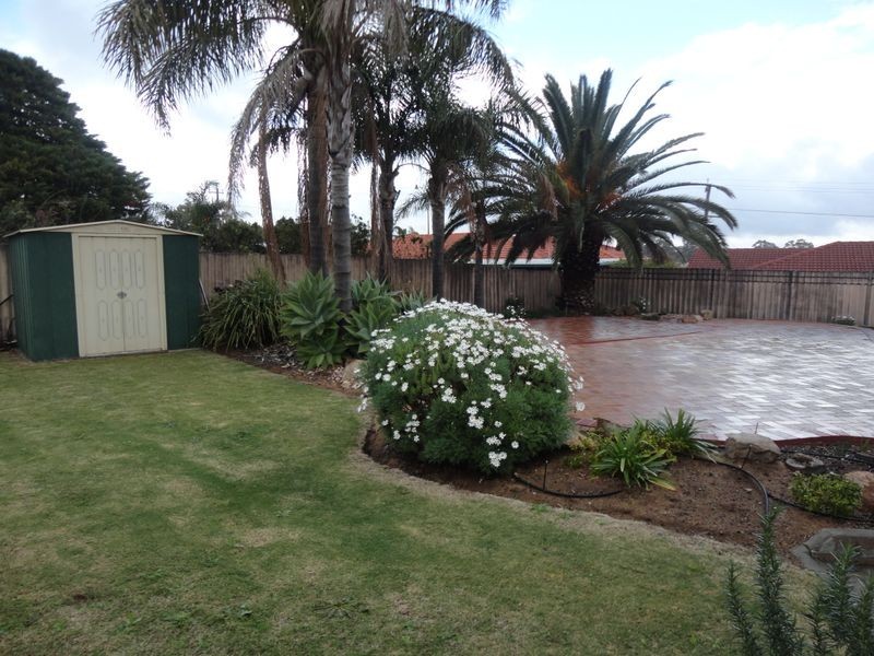 46 Kemmish Ave, Parmelia WA 6167