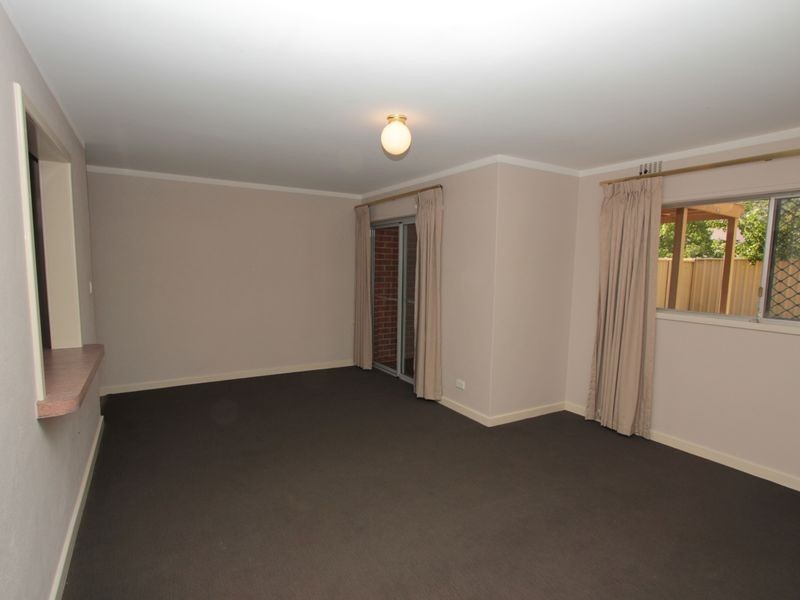 3/14 Canham Way, Orelia WA 6167