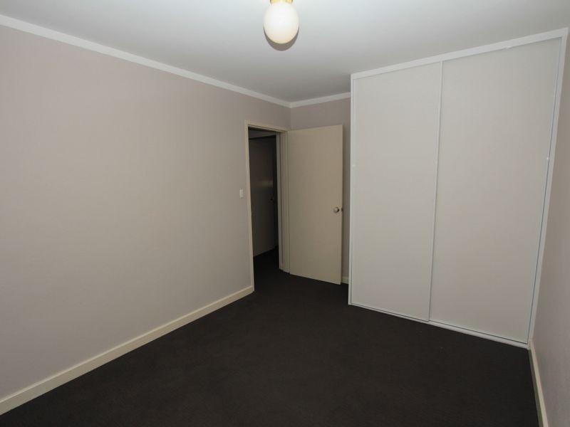 3/14 Canham Way, Orelia WA 6167