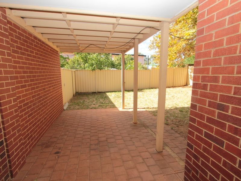 3/14 Canham Way, Orelia WA 6167