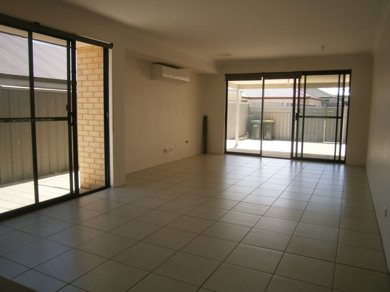 65 Henley Boulevard, Wellard WA 6170
