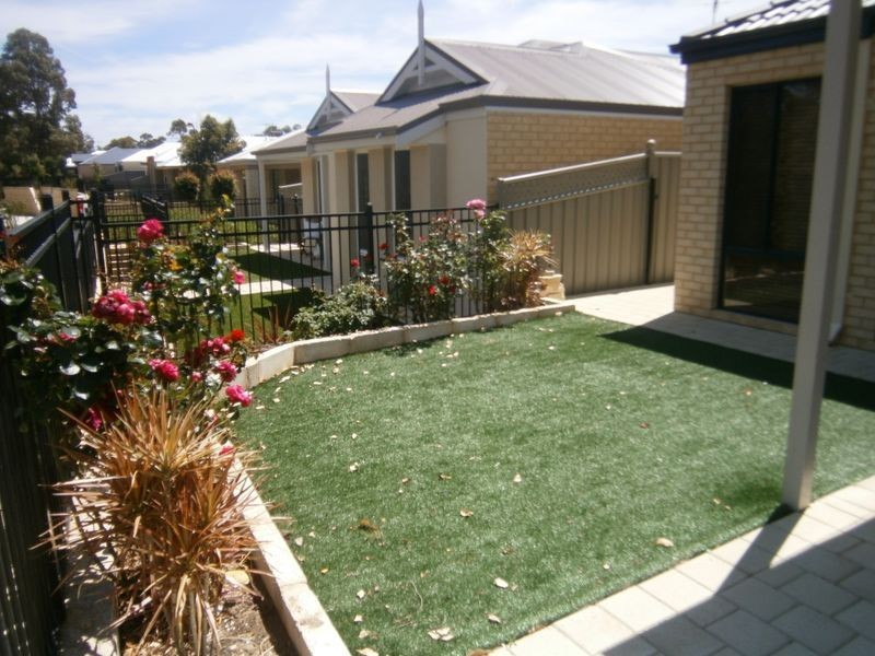 65 Henley Boulevard, Wellard WA 6170