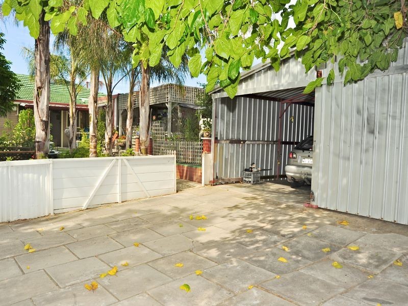 41 Hubbard Way, Medina WA 6167