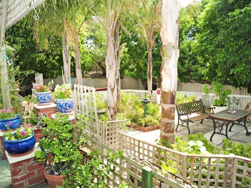 41 Hubbard Way, Medina WA 6167