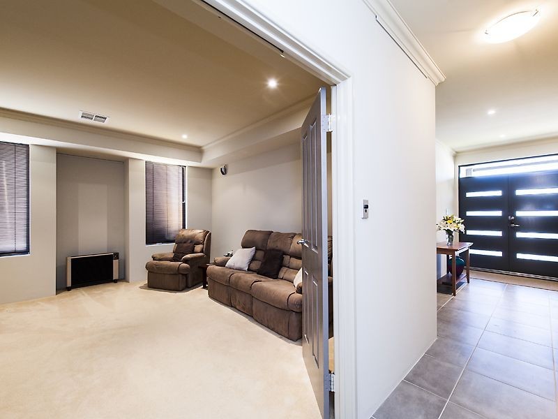 21 McCallum Parkway, Bertram WA 6167