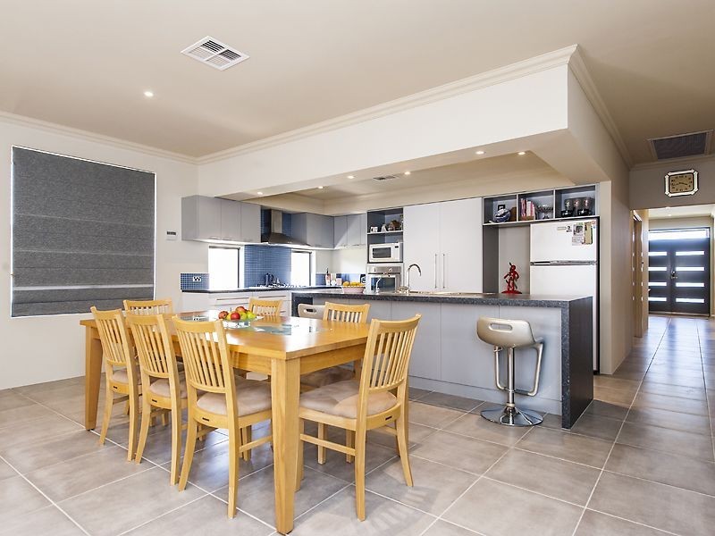 21 McCallum Parkway, Bertram WA 6167