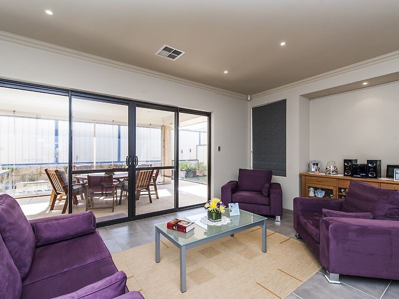 21 McCallum Parkway, Bertram WA 6167