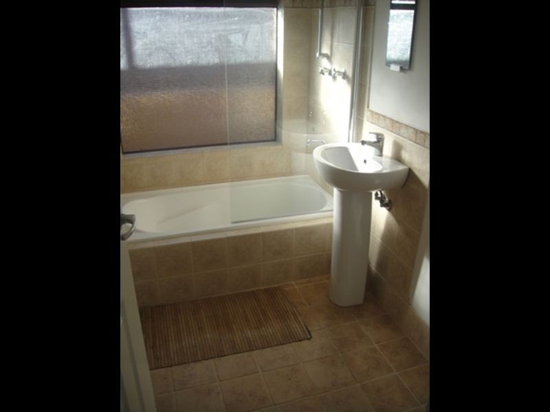 12 Morrit Way, Parmelia WA 6167