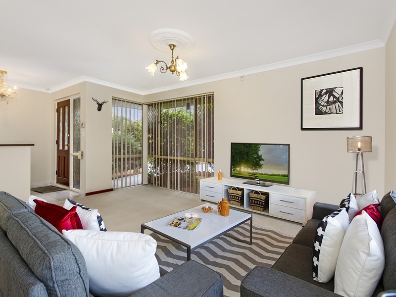 26 Virgilia Terrace, South Lake WA 6164