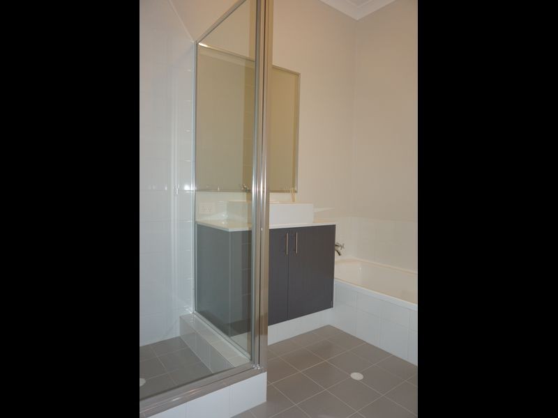 25 Welton Road, Wellard WA 6170