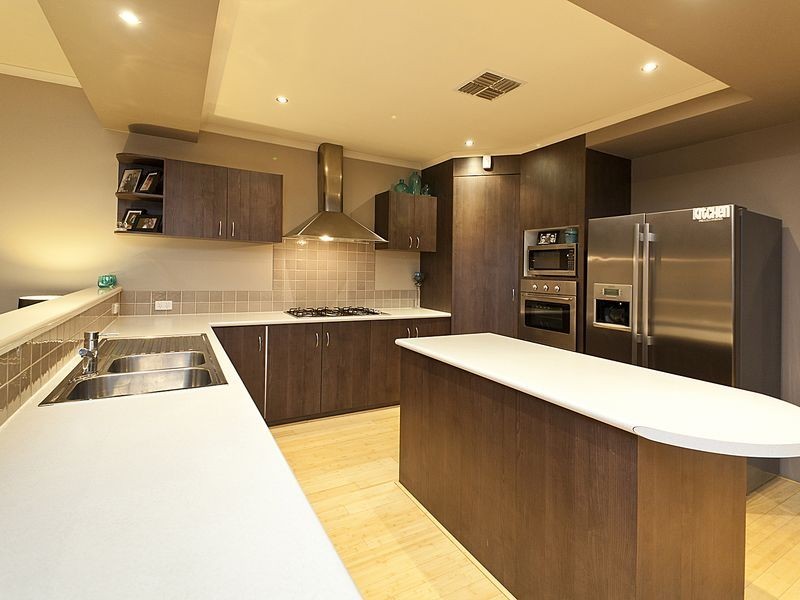 9 Ameer Cres, Bertram WA 6167