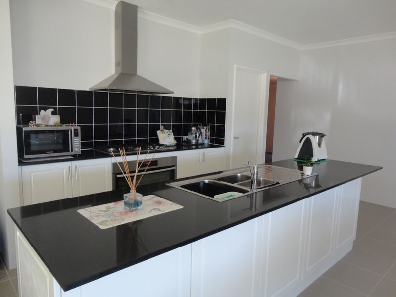 12 Ebrington Road, Wellard WA 6170