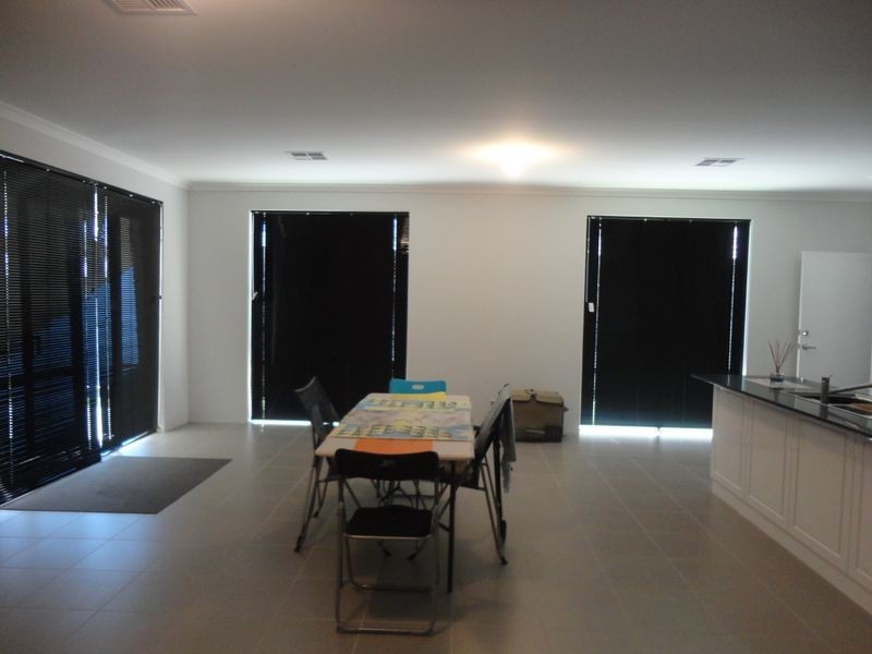 12 Ebrington Road, Wellard WA 6170