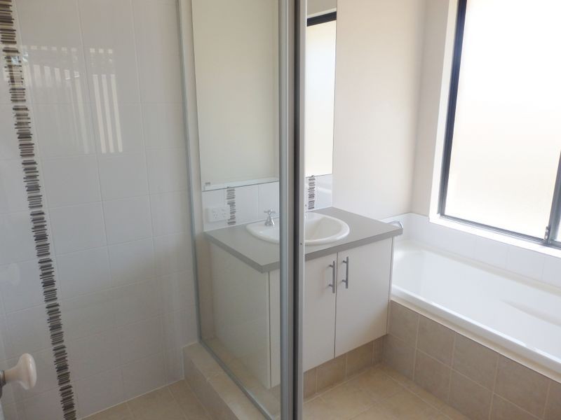 2C Atkinson Road, Medina WA 6167