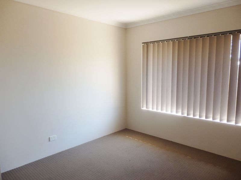 2C Atkinson Road, Medina WA 6167