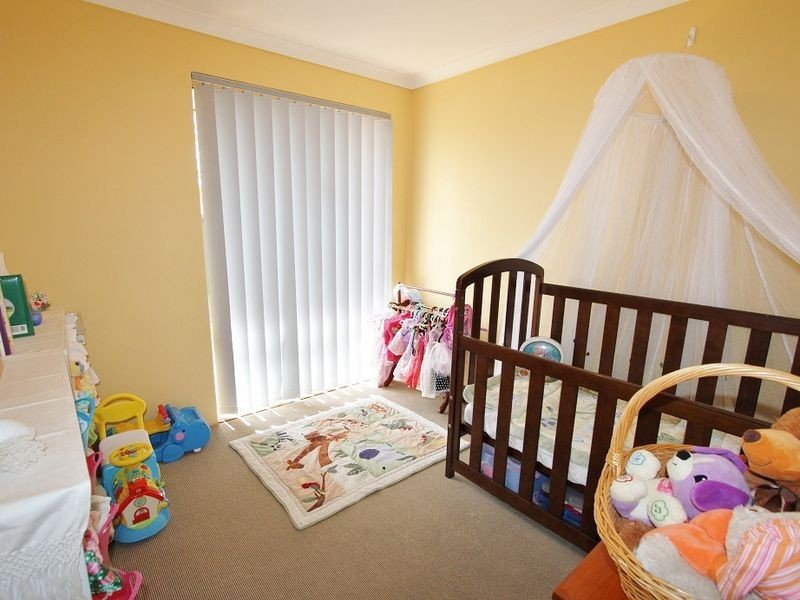 43 Whitebread Way, Leda WA 6170