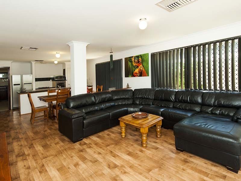 24 Wanstead Vista, Bertram WA 6167