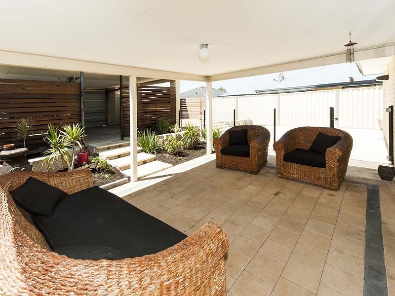 24 Wanstead Vista, Bertram WA 6167