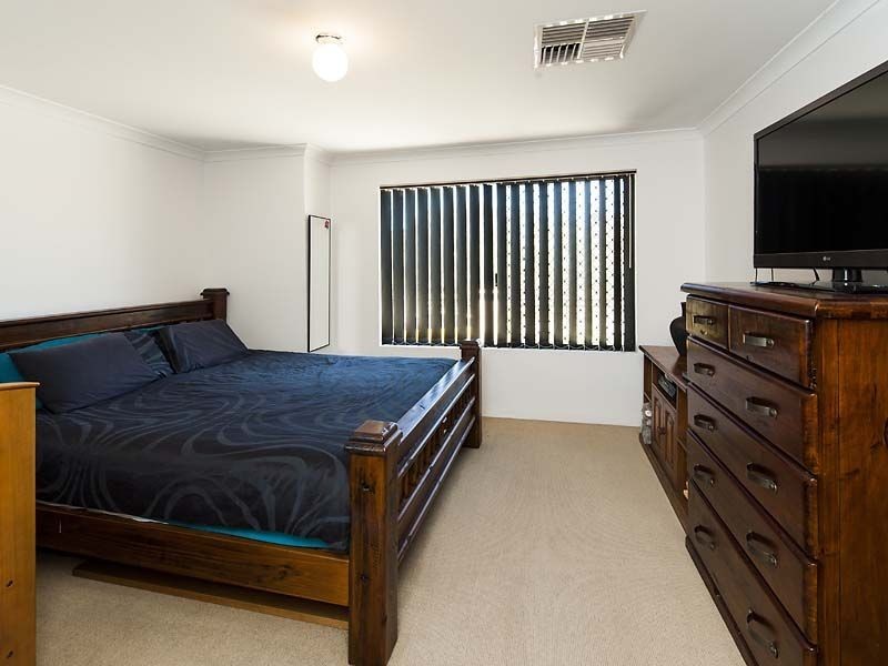 24 Wanstead Vista, Bertram WA 6167