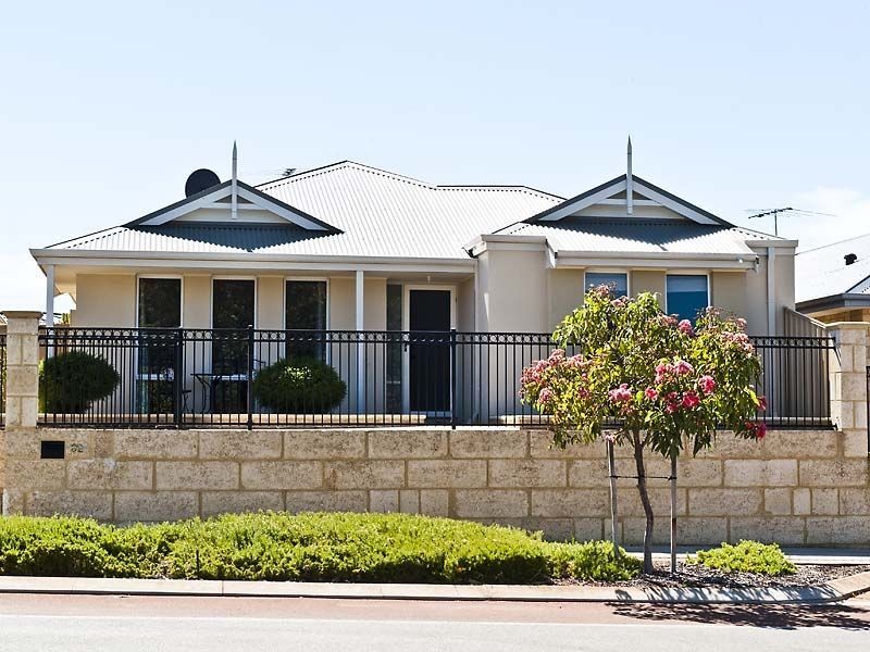 82 Price Parkway, Bertram WA 6167