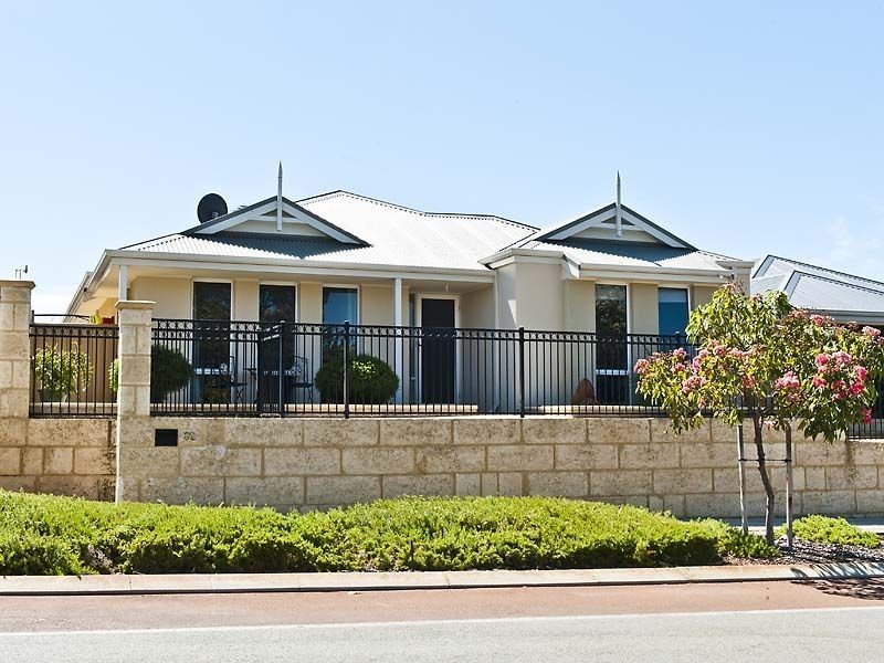 82 Price Parkway, Bertram WA 6167