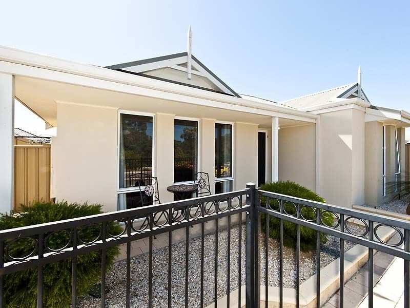 82 Price Parkway, Bertram WA 6167