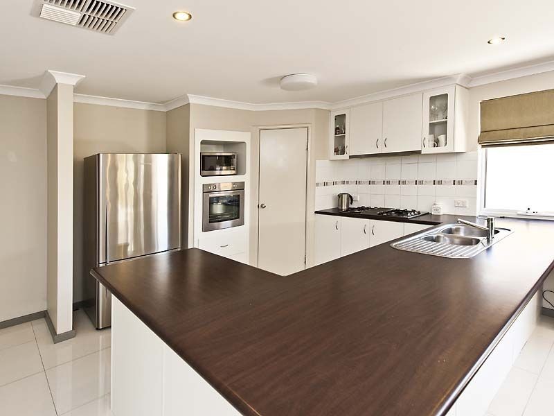 82 Price Parkway, Bertram WA 6167