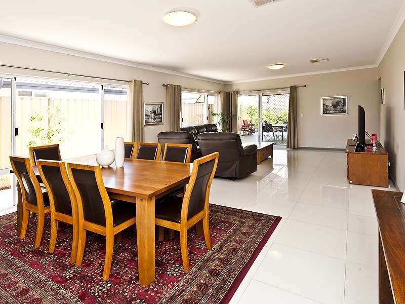 82 Price Parkway, Bertram WA 6167