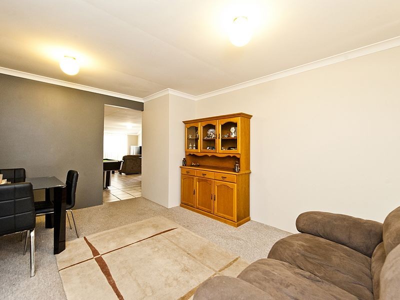 22 Brandon Mews, Parmelia WA 6167