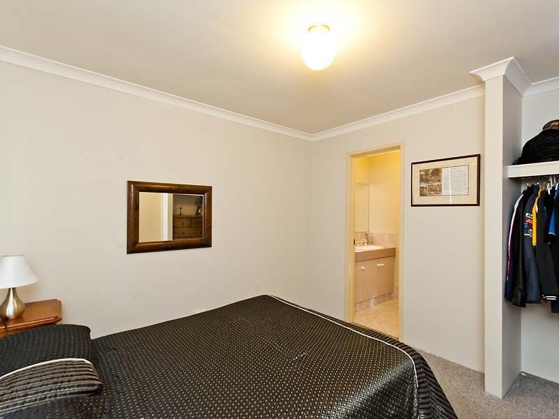 22 Brandon Mews, Parmelia WA 6167