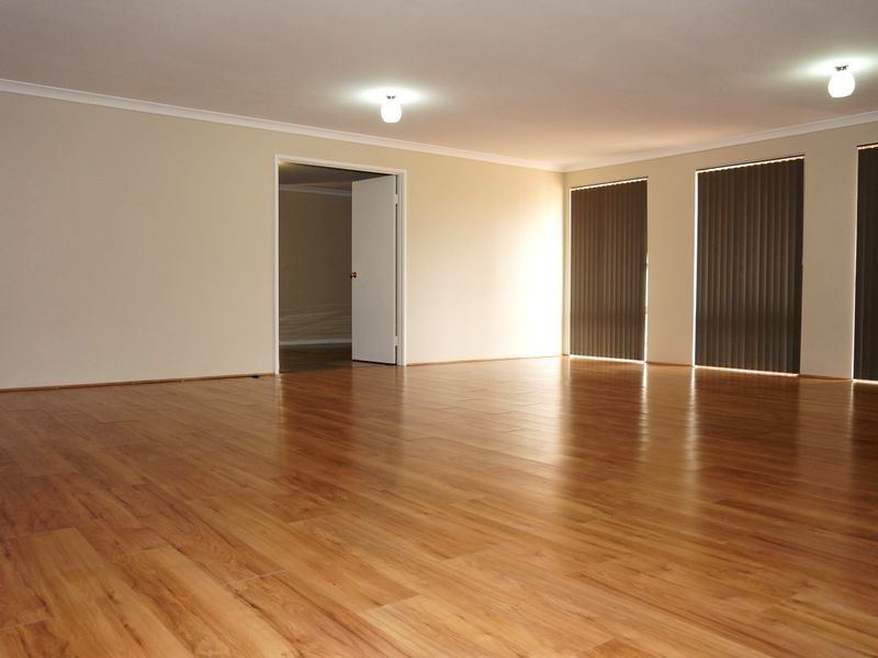 122 Runnymede Gate, Wellard WA 6170