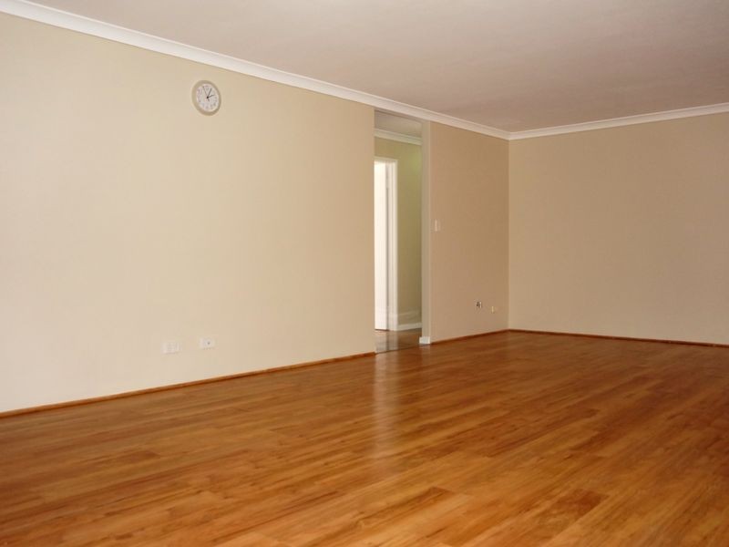 122 Runnymede Gate, Wellard WA 6170