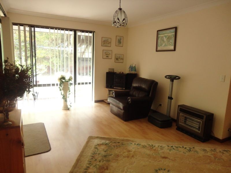 20 Judges Gardens, Leda WA 6170