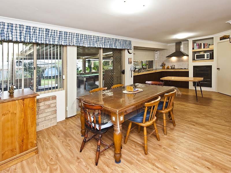 22 Riley Street, Leda WA 6170