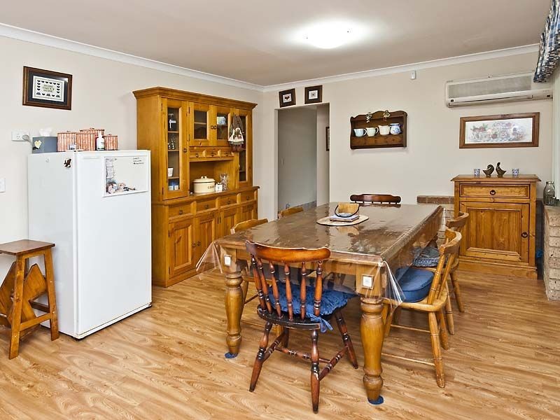 22 Riley Street, Leda WA 6170