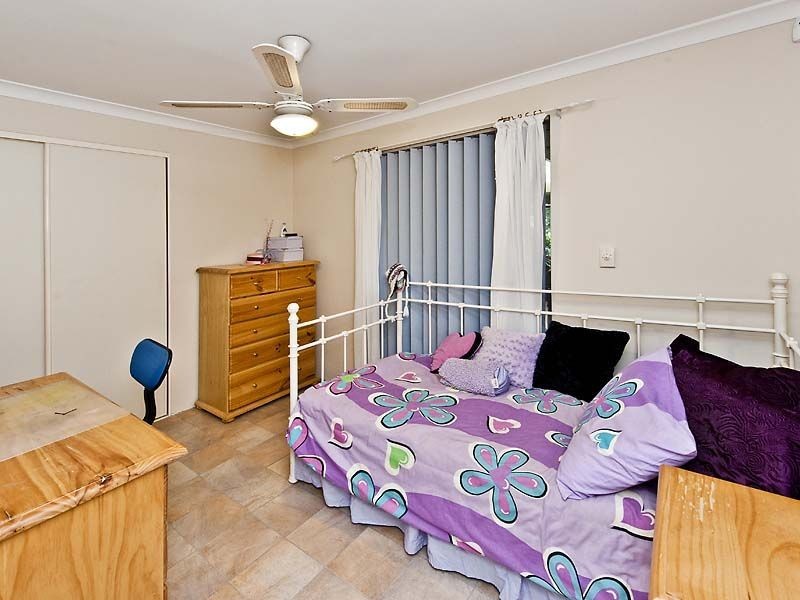 22 Riley Street, Leda WA 6170