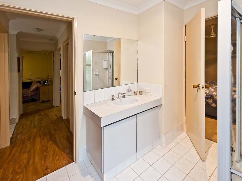 22 Riley Street, Leda WA 6170