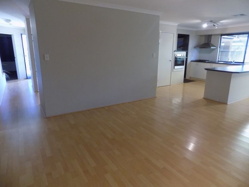 16 Unicorn Street, Bertram WA 6167