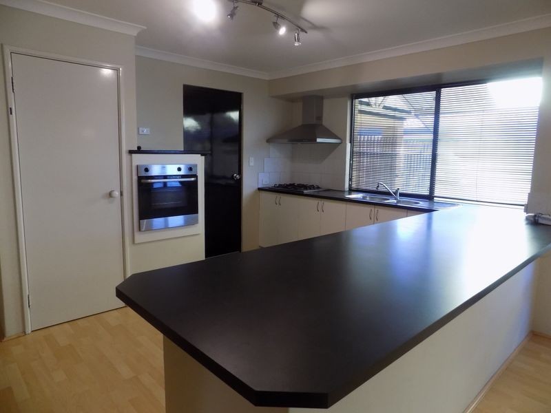 16 Unicorn Street, Bertram WA 6167