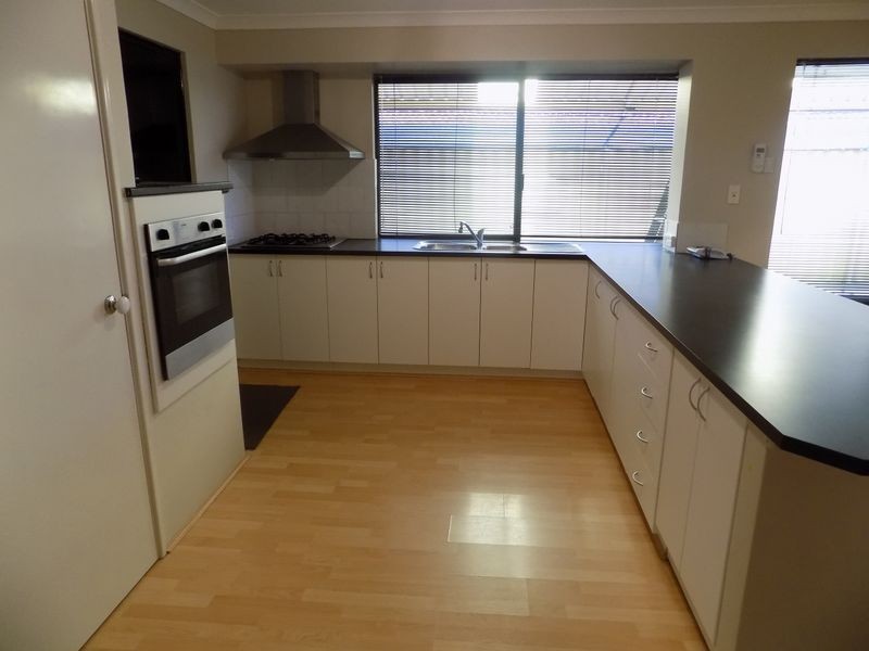 16 Unicorn Street, Bertram WA 6167