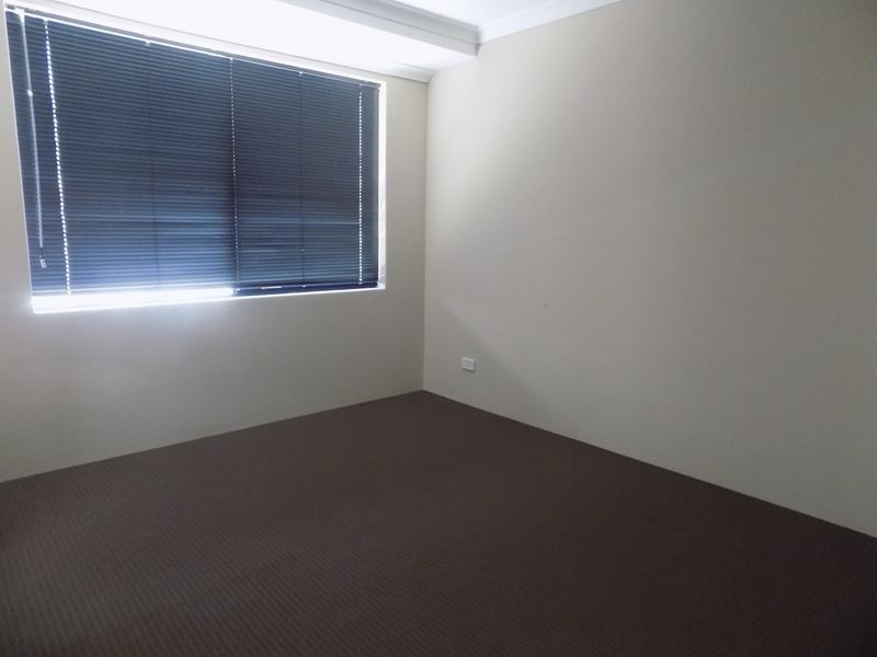16 Unicorn Street, Bertram WA 6167