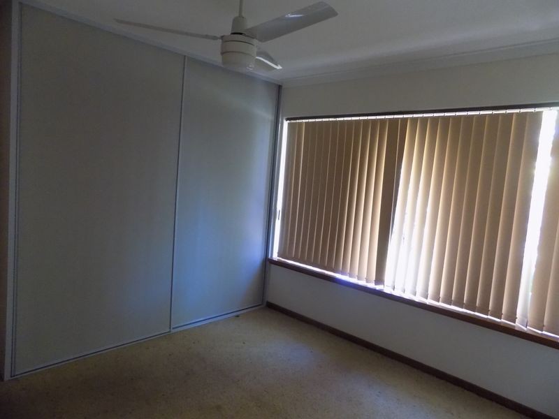 1 Robert Place, Calista WA 6167