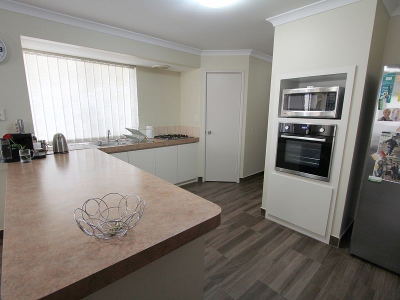 47 Belvoir Crescent, Orelia WA 6167