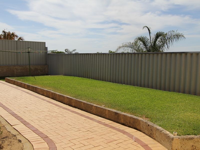 47 Belvoir Crescent, Orelia WA 6167