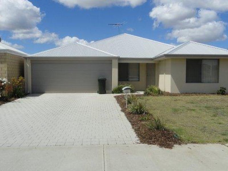 42 Beauchamp Loop, Wellard WA 6170