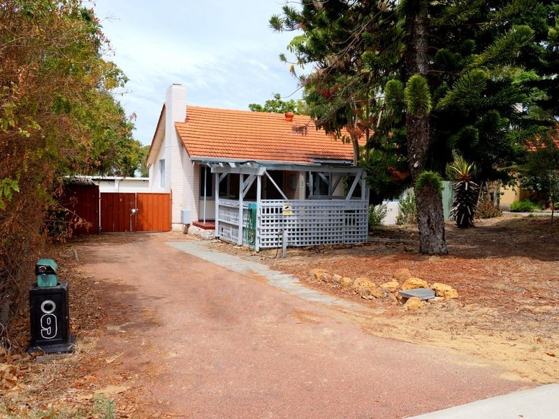 9 Kenton Way, Calista WA 6167