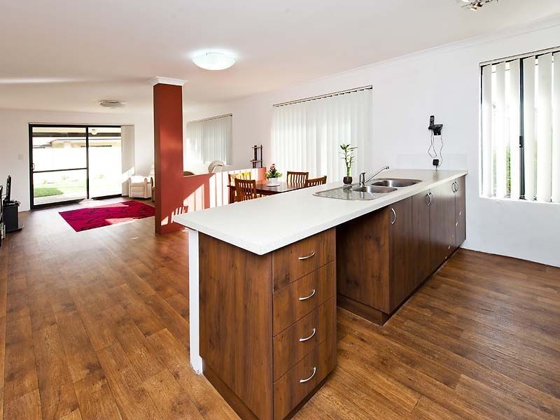 4 Greenbrook Way, Bertram WA 6167