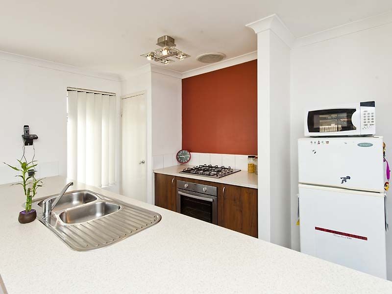 4 Greenbrook Way, Bertram WA 6167