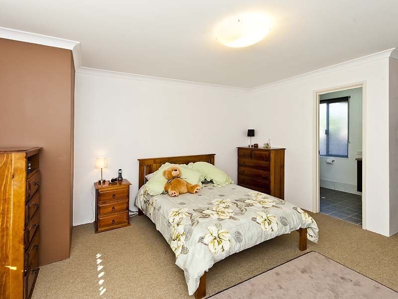 4 Greenbrook Way, Bertram WA 6167